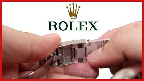 how to adjust rolex bracelet clasp|rolex datejust hidden clasp.